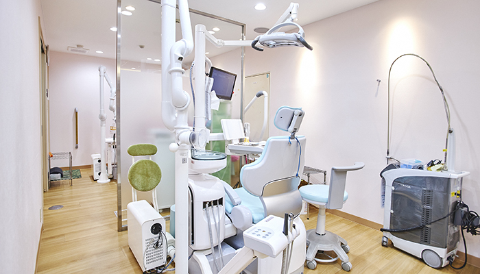 福富歯科クリニック 診療スペース